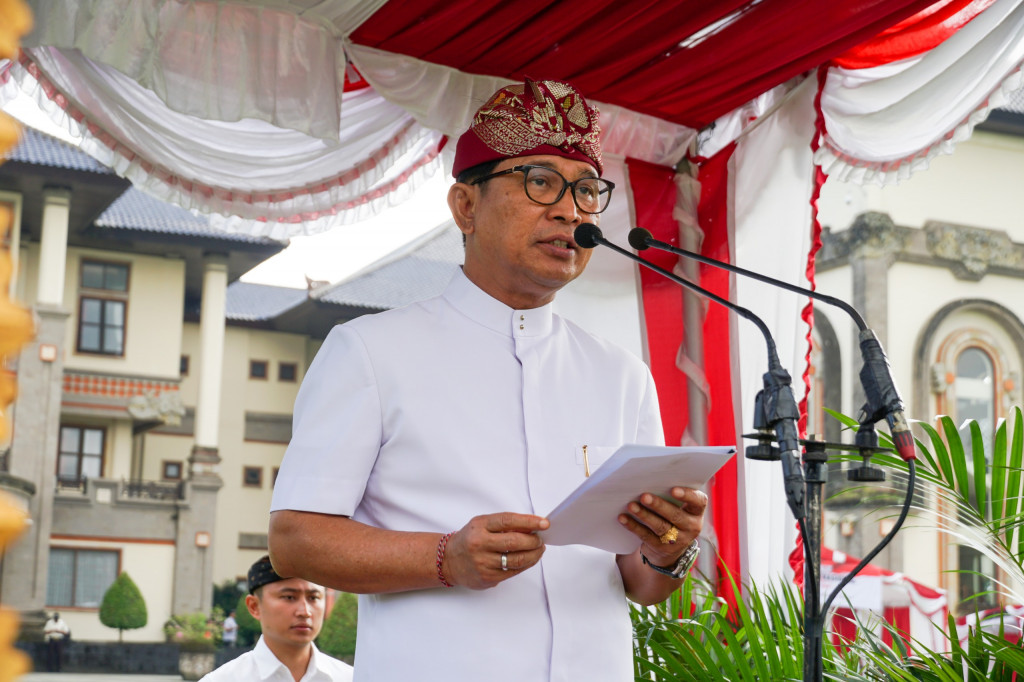 Peringatan Hardiknas di Badung